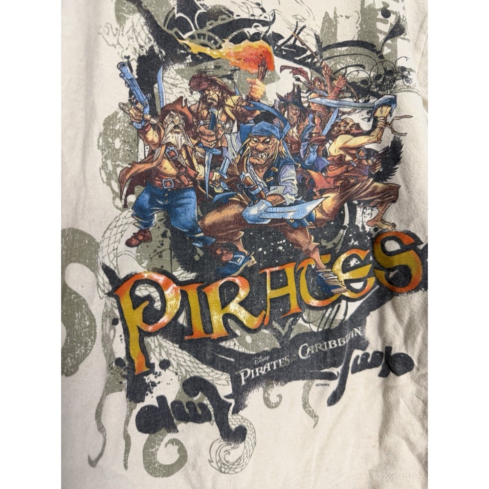 Vintage Y2K Disney Pirates of the Caribbean Kids T Shirt Size 7/8 (Stains) - Picture 13 of 15